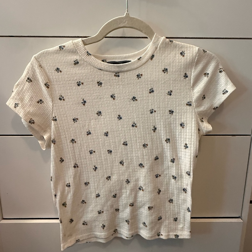 White Floral Patterned T-Shirt